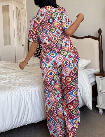 Pijama SHEIN, mix culori