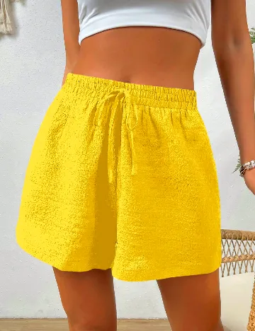 Pantaloni scurti SHEIN, galben