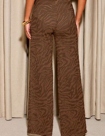 Pantaloni AiiRZ, maro