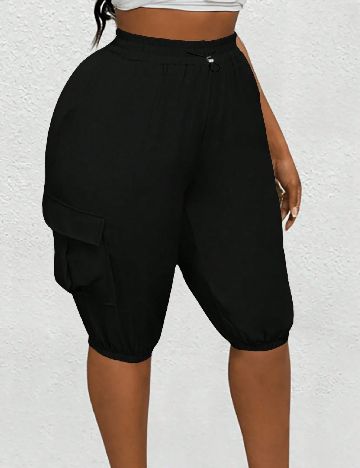 Pantaloni scurti SHEIN CURVE, negru