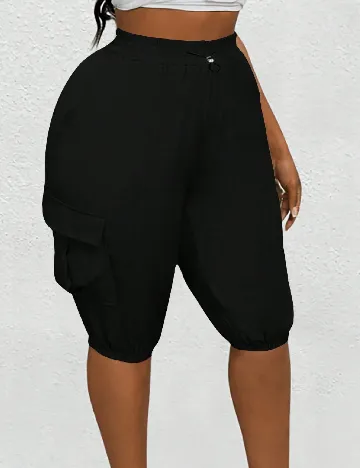 Pantaloni scurti SHEIN CURVE, negru