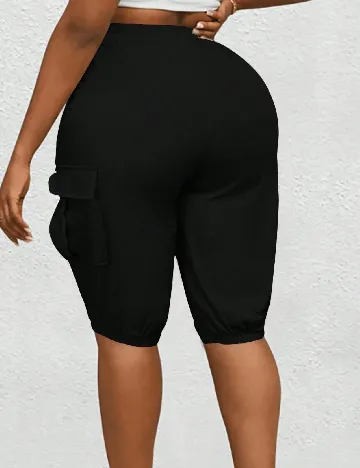 Pantaloni scurti SHEIN CURVE, negru