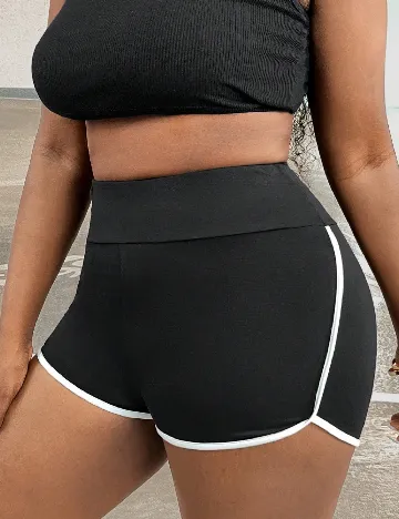 Pantaloni scurti SHEIN, negru