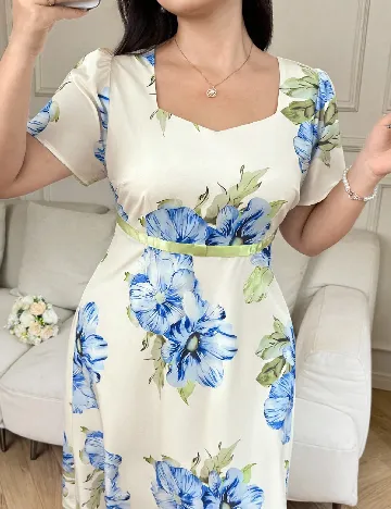 Rochie medie SHEIN CURVE, floral print