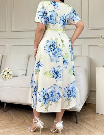 Rochie medie SHEIN CURVE, floral print