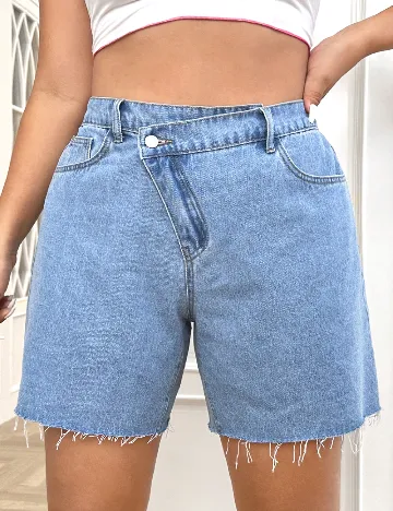 Pantaloni scurti SHEIN CURVE, albastru