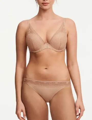 Sutien Passionata by Chantelle, crem
