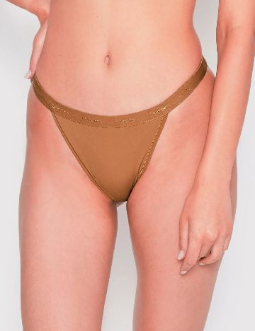 Chilot Calvin Klein, maro