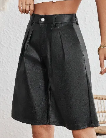 Pantaloni scurti SHEIN, negru