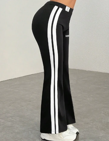 Pantaloni SHEIN, negru
