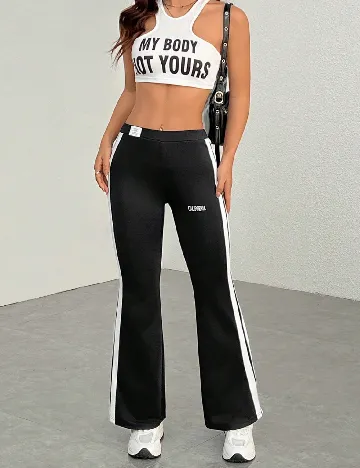 Pantaloni SHEIN, negru