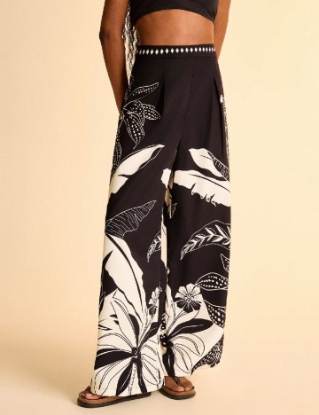 Pantaloni SHEIN, alb/negru