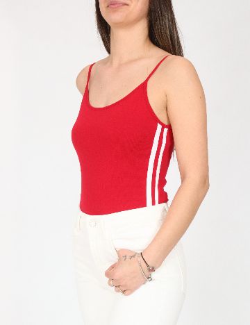 Body Bershka, rosu