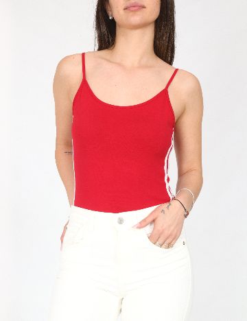 Body Bershka, rosu