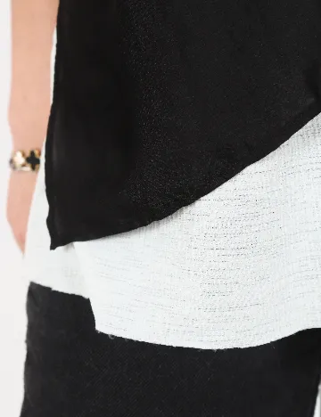 Maiou Zara, alb/negru