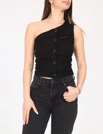 Vesta Zara, negru