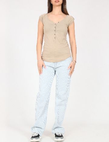 Tricou Bershka, crem