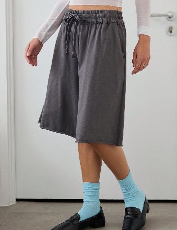 Pantaloni scurti SHEIN, gri