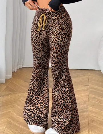 Pantaloni SHEIN, animal print