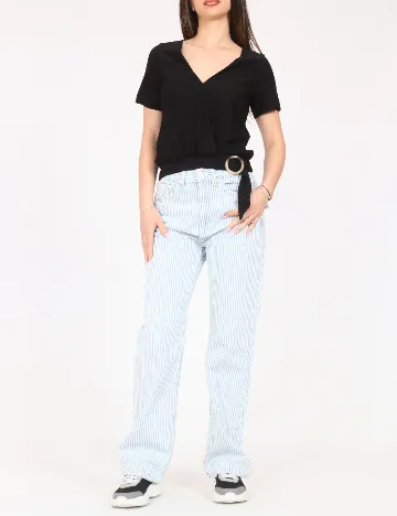 Top Bershka, negru