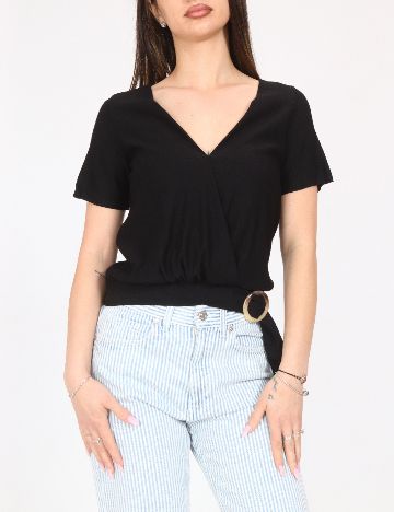 Top Bershka, negru