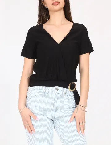Top Bershka, negru