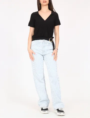 Top Bershka, negru