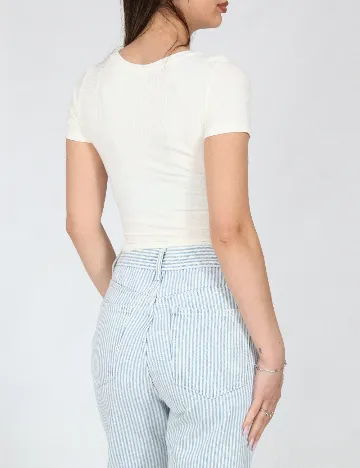 Top Bershka, alb