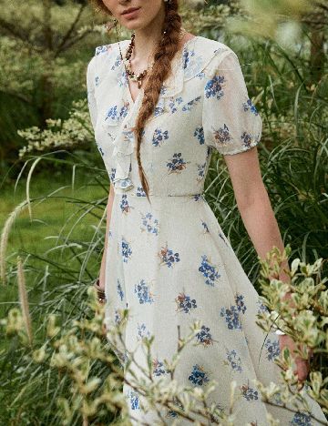 Rochie medie SHEIN, crem