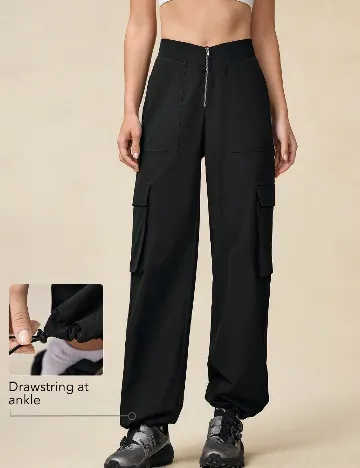 Pantaloni SHEIN, negru