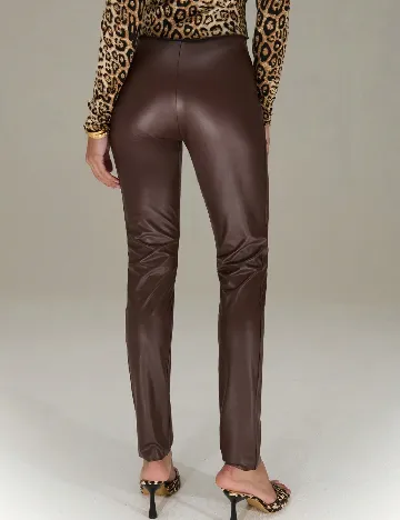 Pantaloni imitatie de piele TypaGal, maro