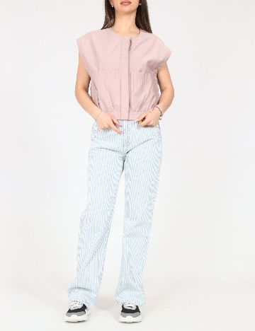 Vesta Zara, roz