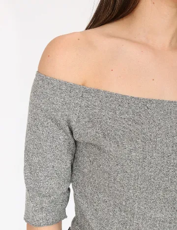 Body Bershka, gri