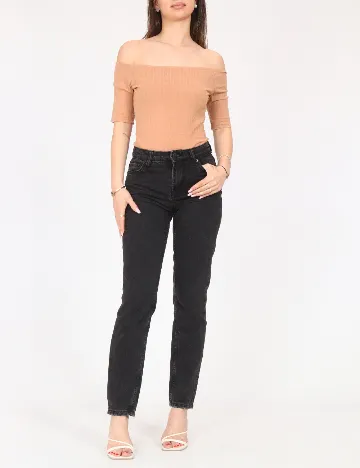 Body Bershka, maro