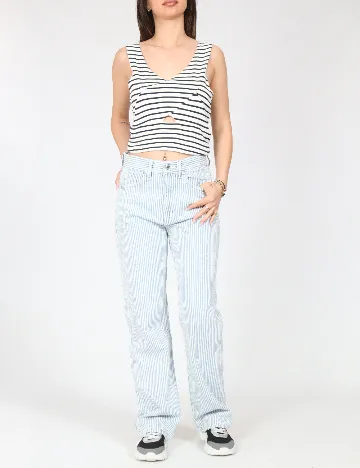 Top Bershka, alb