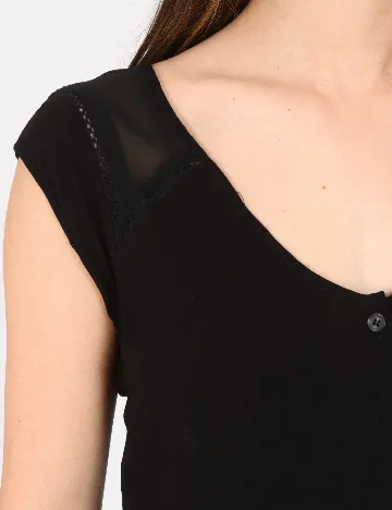 Top Bershka, negru