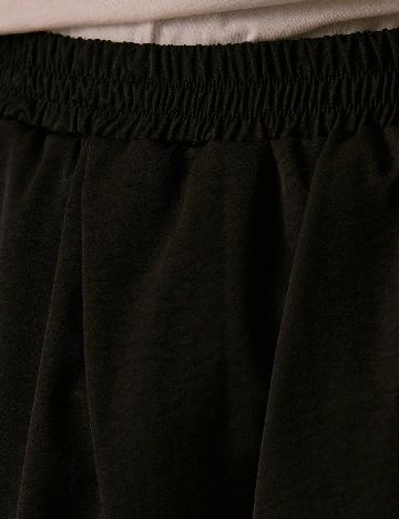 Pantaloni SHEIN, negru
