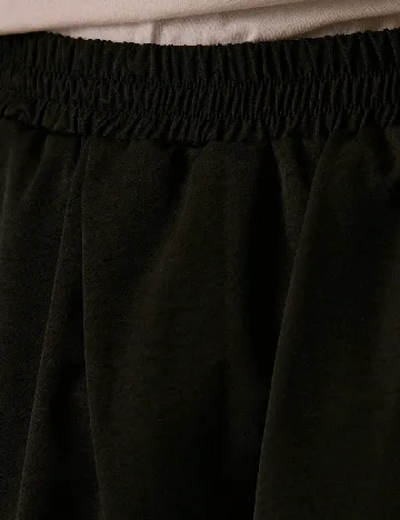 Pantaloni SHEIN, negru