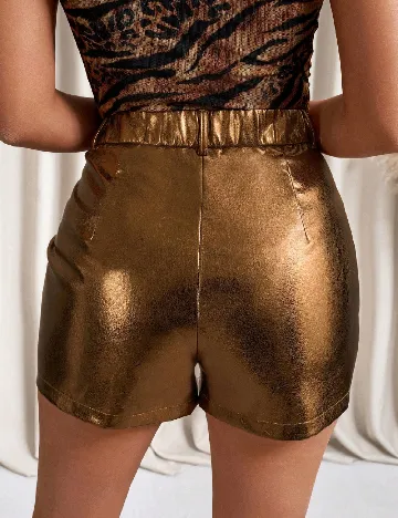Pantaloni scurti SHEIN, auriu