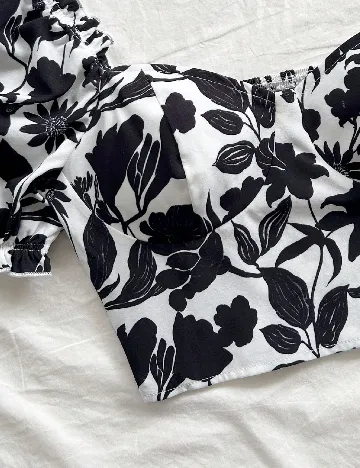 Top SHEIN, alb/negru