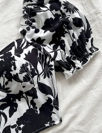 Top SHEIN, alb/negru