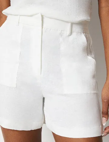 Pantaloni scurti WAREHOUSE, alb