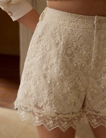 Pantaloni scurti MOTF, bej