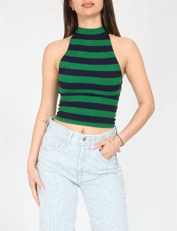 Top Bershka, verde