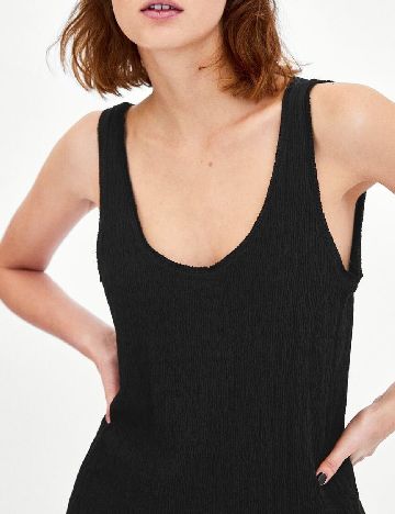 Maiou Zara, negru