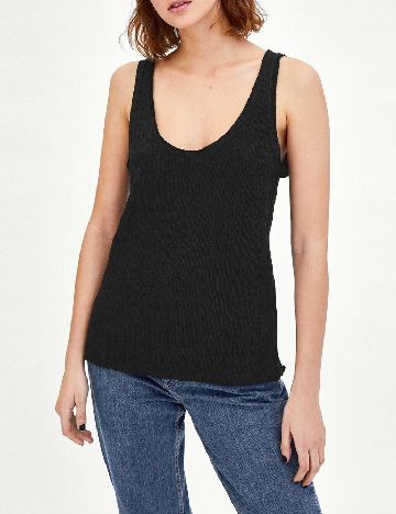 Maiou Zara, negru
