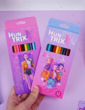 Set creioane colorate, 12 bucati SHEIN, mix culori