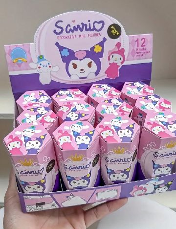 Set figurine surpriza 3 bucati SHEIN, mix culori