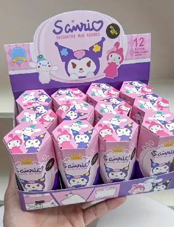 Set figurine surpriza 3 bucati SHEIN, mix culori
