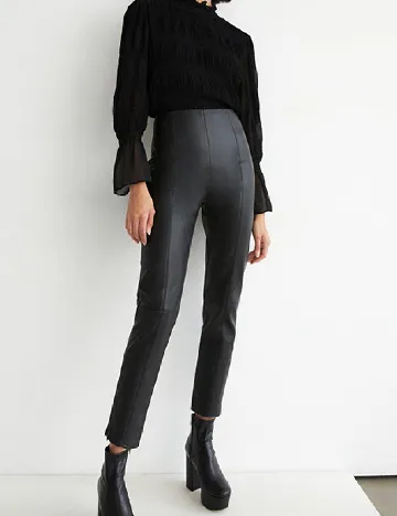Pantaloni imitatie de piele WAREHOUSE, negru